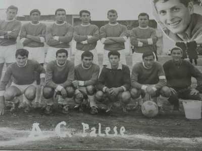 La realt� calcistica nel rione a nord di Bari � stata sempre molto variegata e �movimentata�. Le prime rappresentative sono attestate gi� da fine anni 30. Dopo diversi anni di assenza, una societ� calcistica torn� protagonista nel 1965: l�AC Palese che si iscrisse alla Terza Categoria